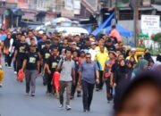 Menyambut HUT Padang Lawas Yang Ke-17 Tahun Pemkab Melakukan Kegiatan Jalan Santai Bersama Masyarakat